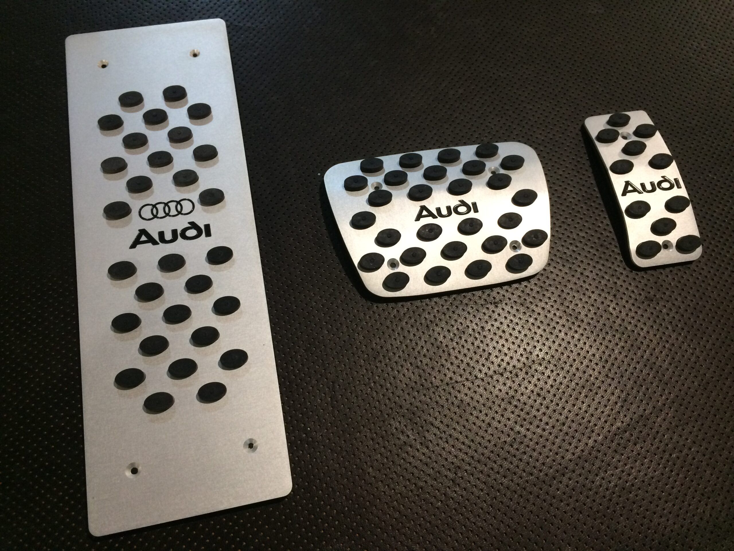 Накладки на педали Audi A4 (B8) — изображение 3