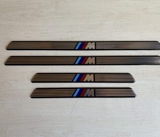 Накладки на порги M BMW e38