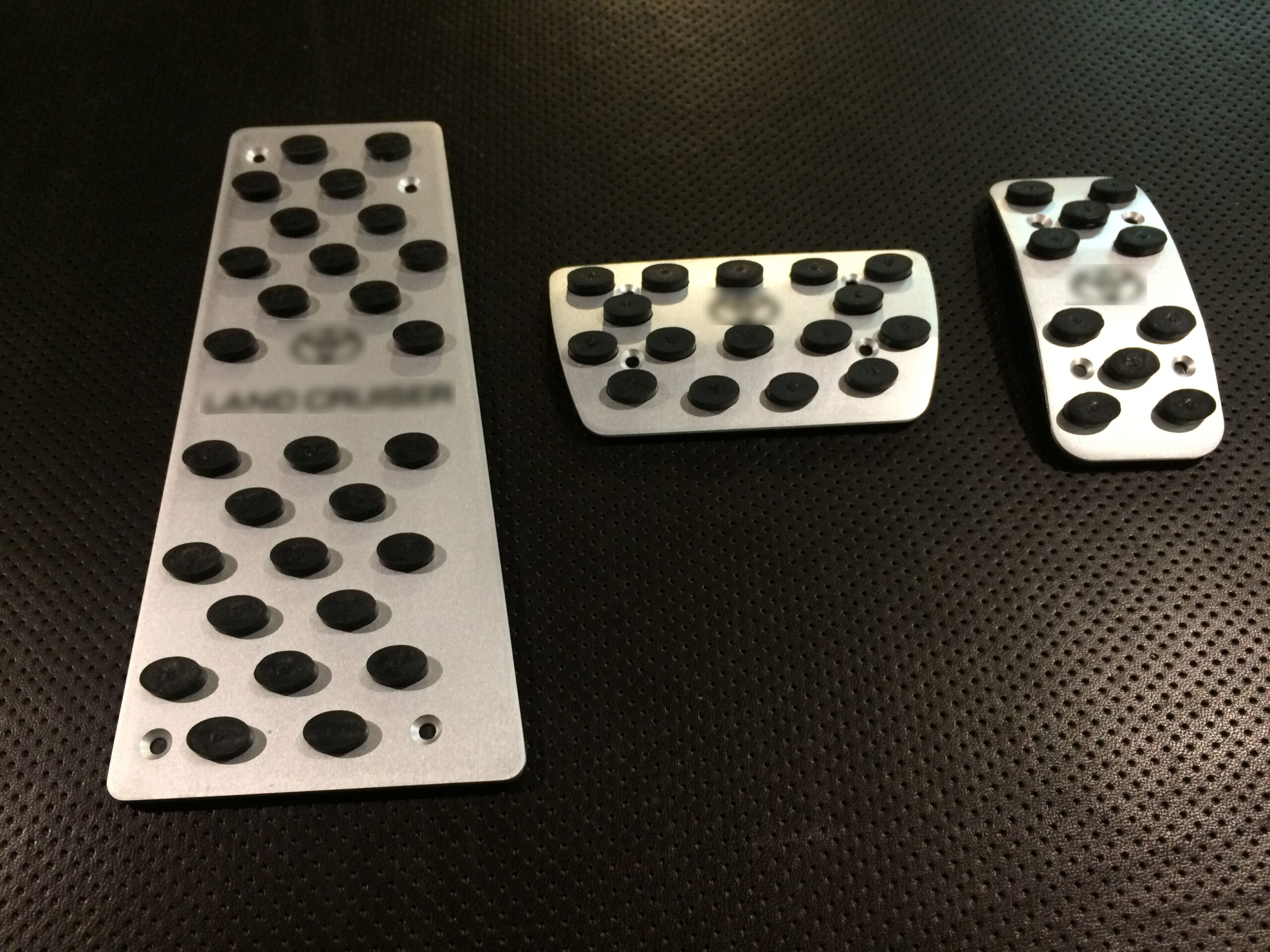 Toyota Land Cruiser 100 (1998-2007)