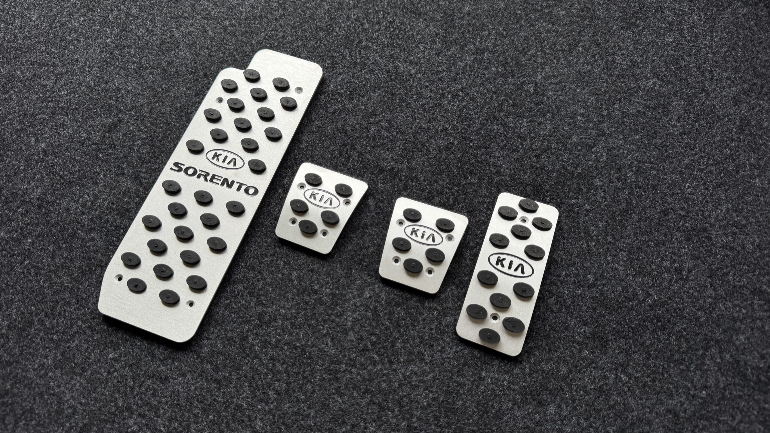 Накладки на педали Kia Sorento BL — изображение 2