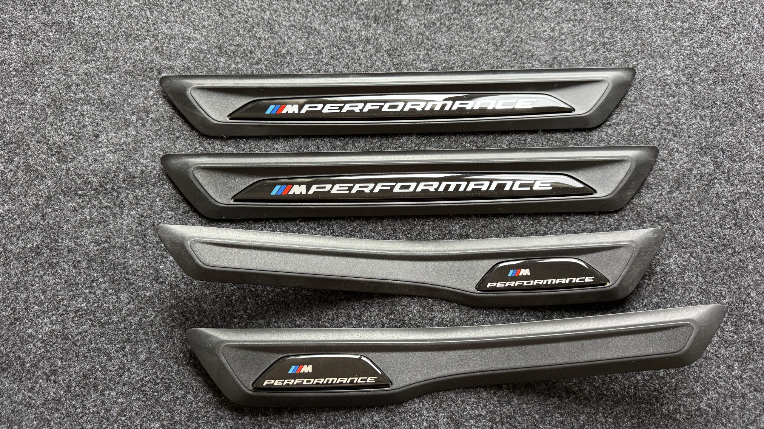 Накладки на порги M Performance BMW F30 — изображение 3