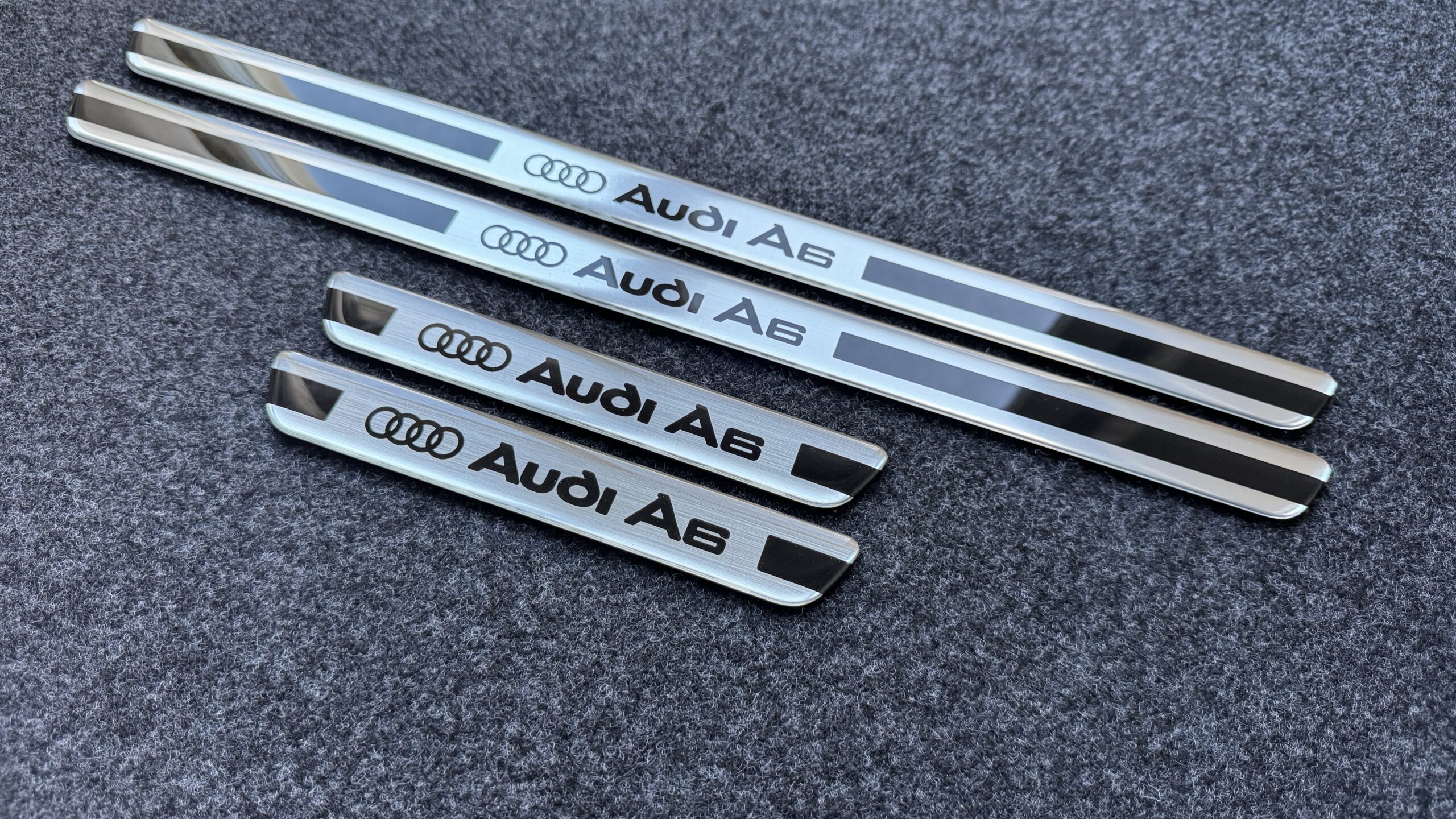 Накладки на порги Audi A6 C7 — изображение 4