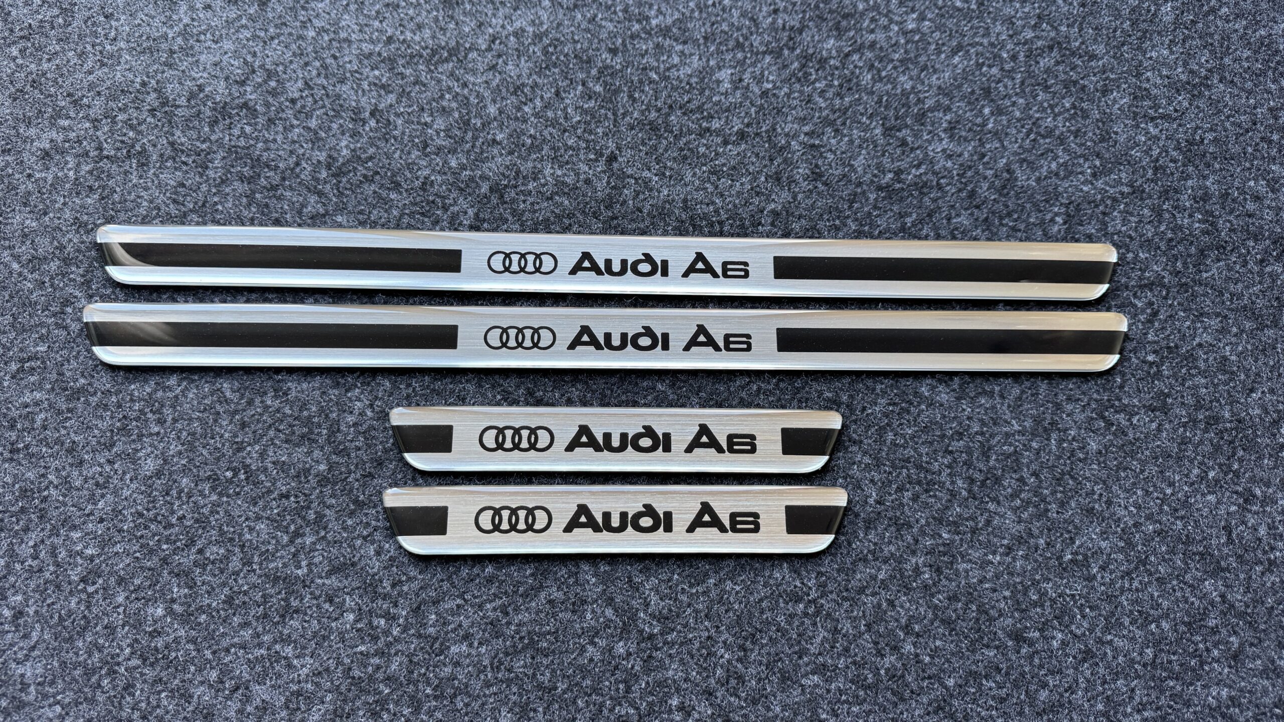 Накладки на порги Audi A6 C7